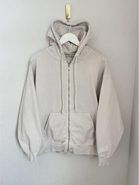 Brandy Melville John Galt One Size Fits Most White Oversized‎ Full Zip Hoodie